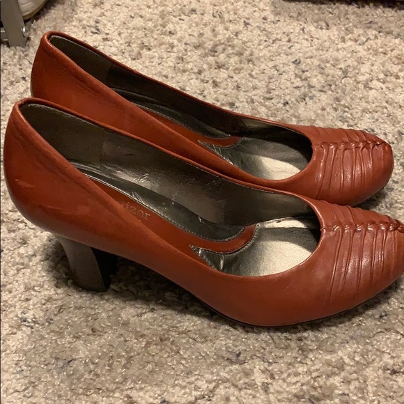 Naturalizer comfort shoes - Picture 4 of 4